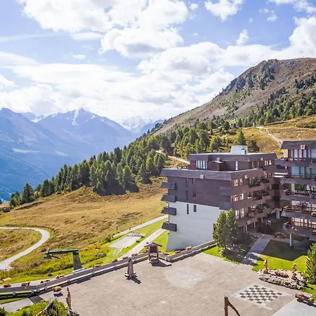 Arzinol 108 By Interhome アパート レ・コロン